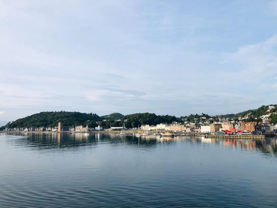 Flat 12A - Central, Modern, Bright Apartment With Free Wifi Oban Exterior photo